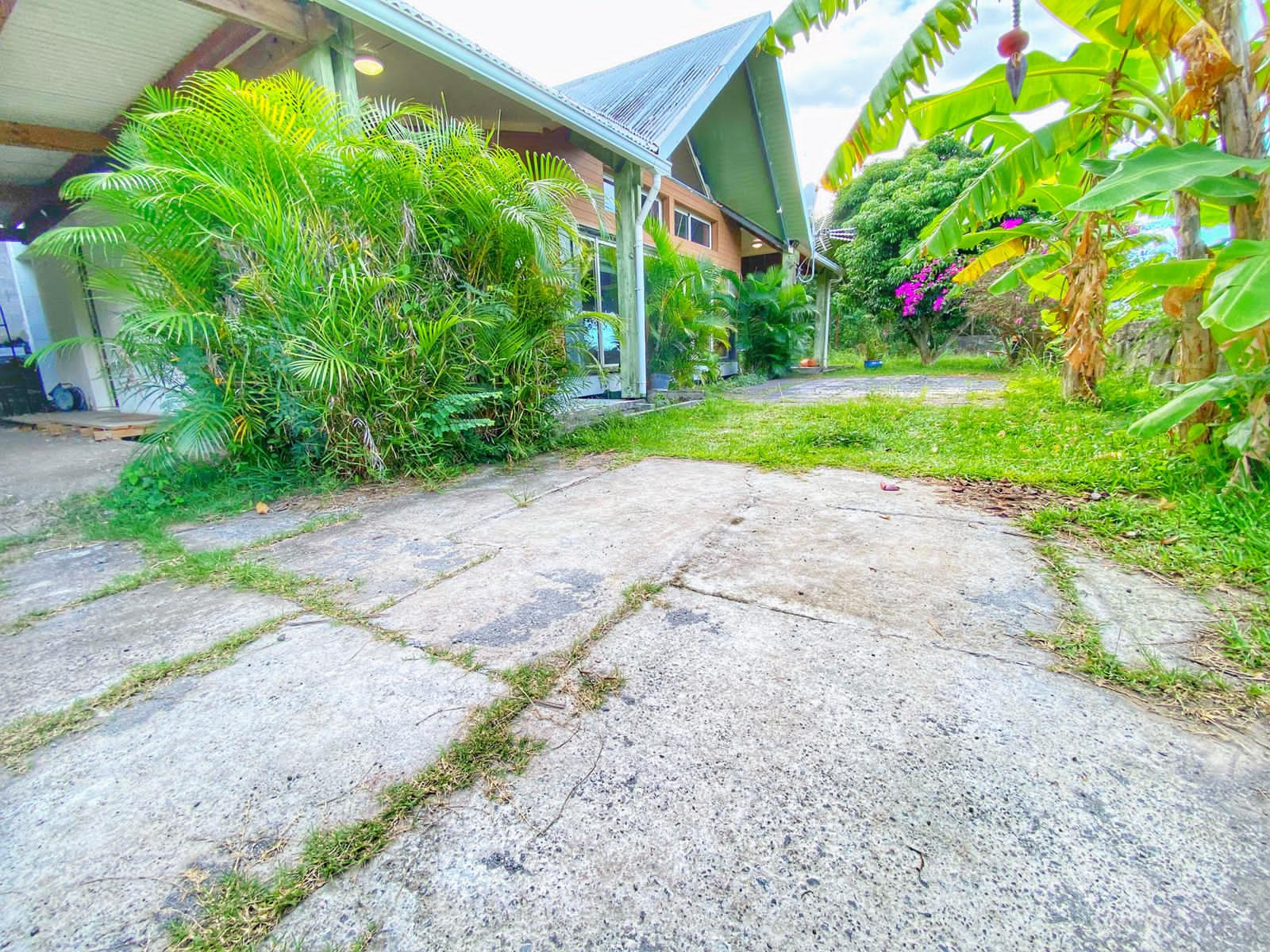 VILLA T4 - 137m2 - LA BRETAGNE - 700m2 de terrain - SANS VIS A VIS