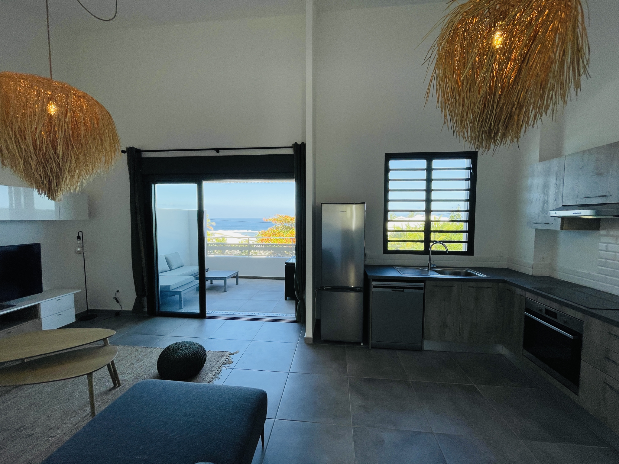 Appartement T2 neuf pour investir à La Saline Les Bains avec vue mer et garage