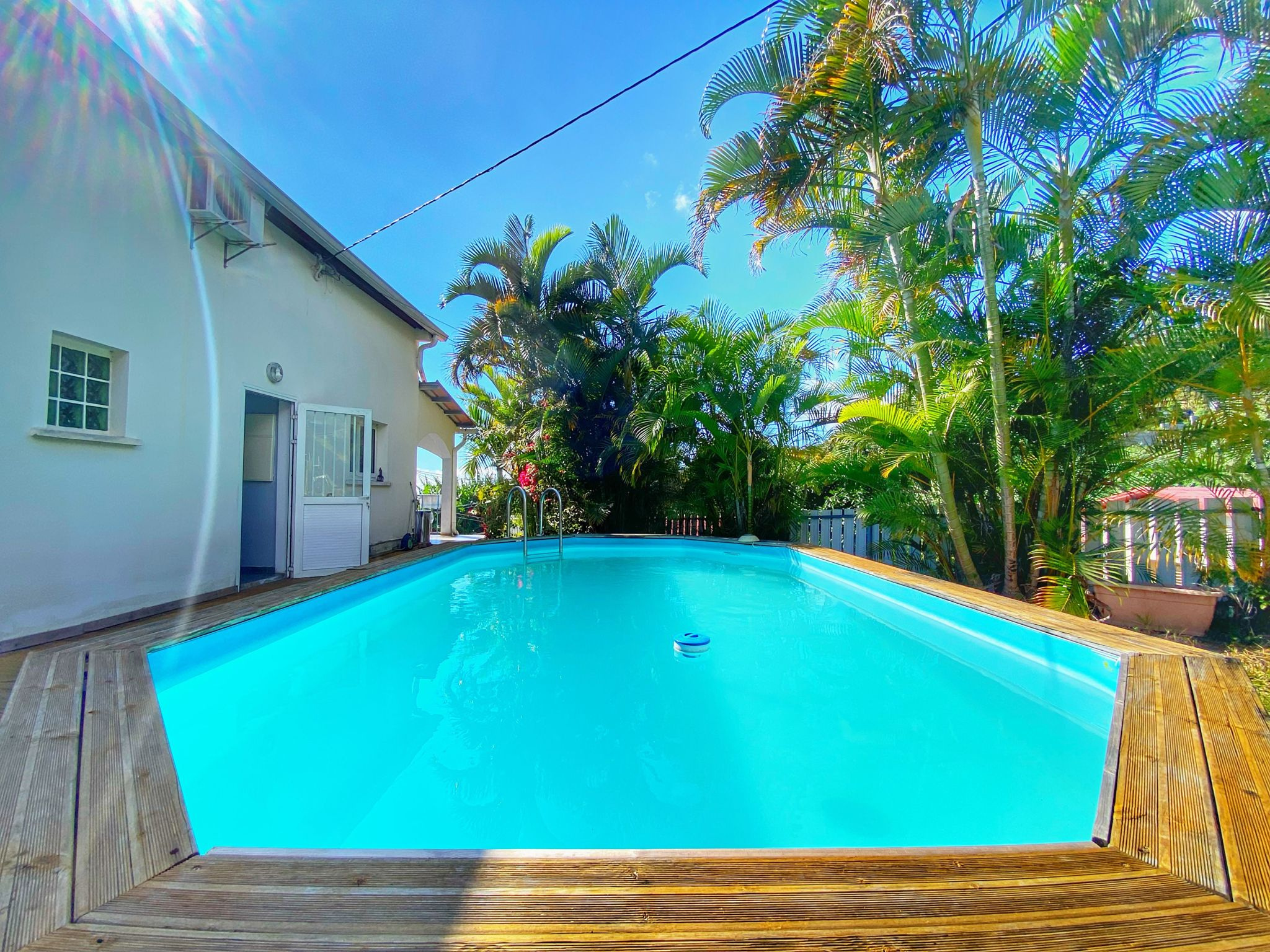 VILLA T4 - LA BRETAGNE - Piscine - Libre