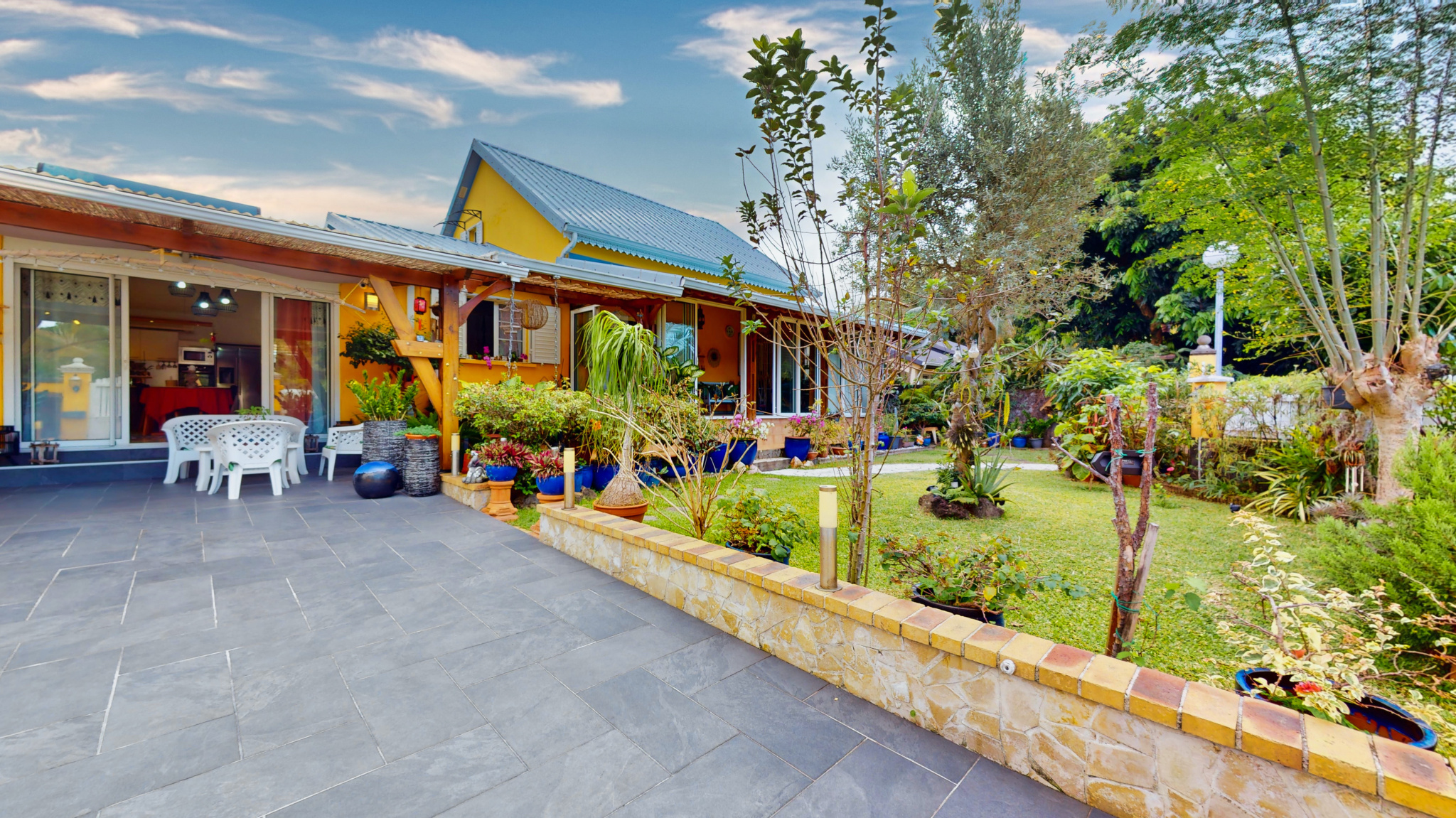 VILLA T5 - Piscine - sans vis à vis