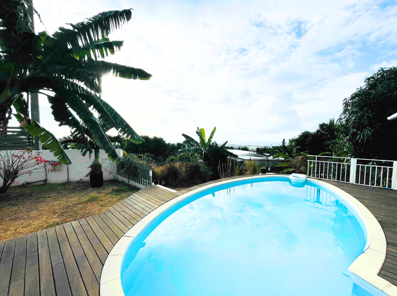 RARE OPPORTUNITE MAISON 5 PIÈCES AVEC VUE MER ET PISCINE