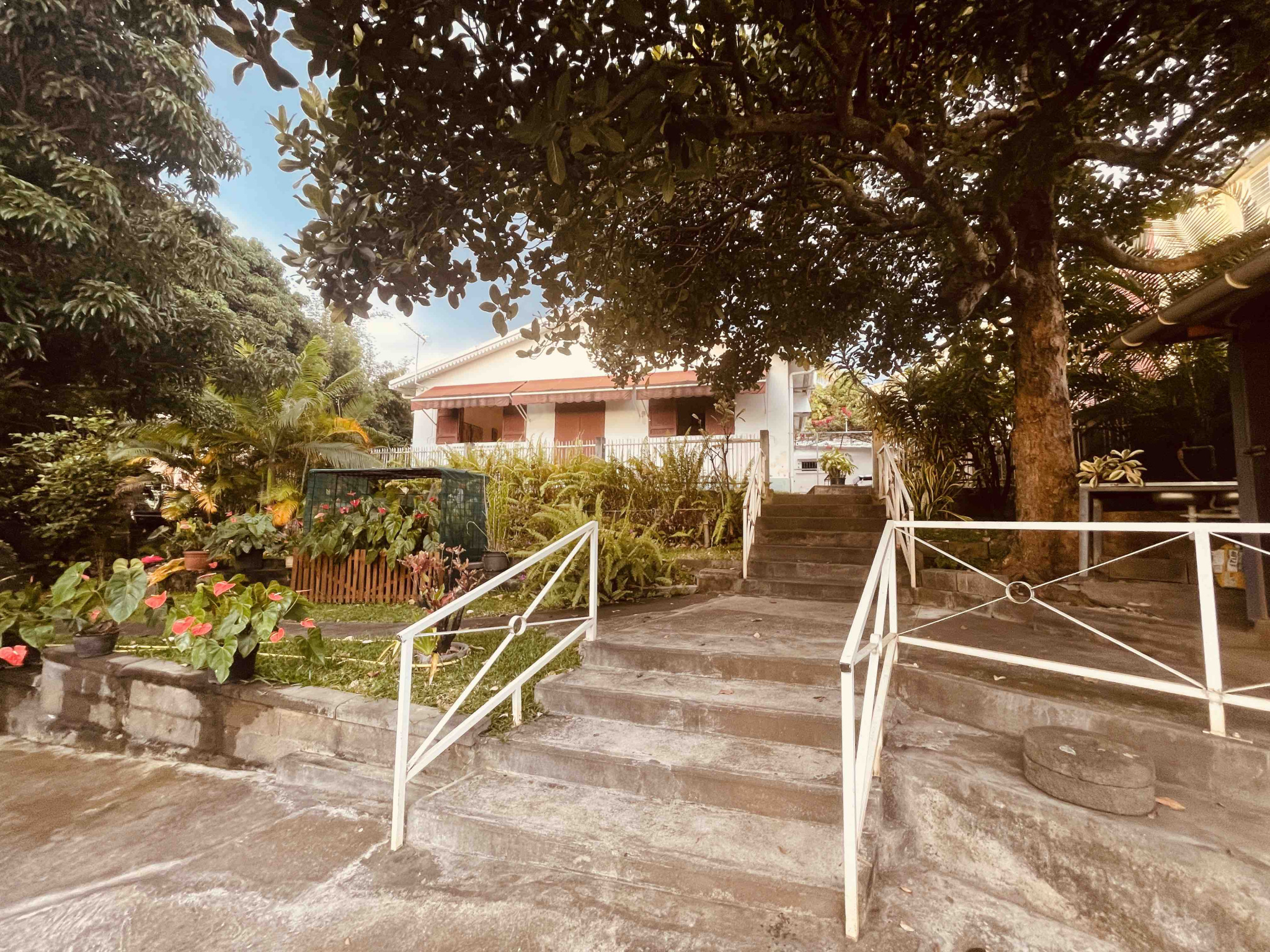 NOUVEAUTE SECTEUR SAINTE-THERESE A SAISIR