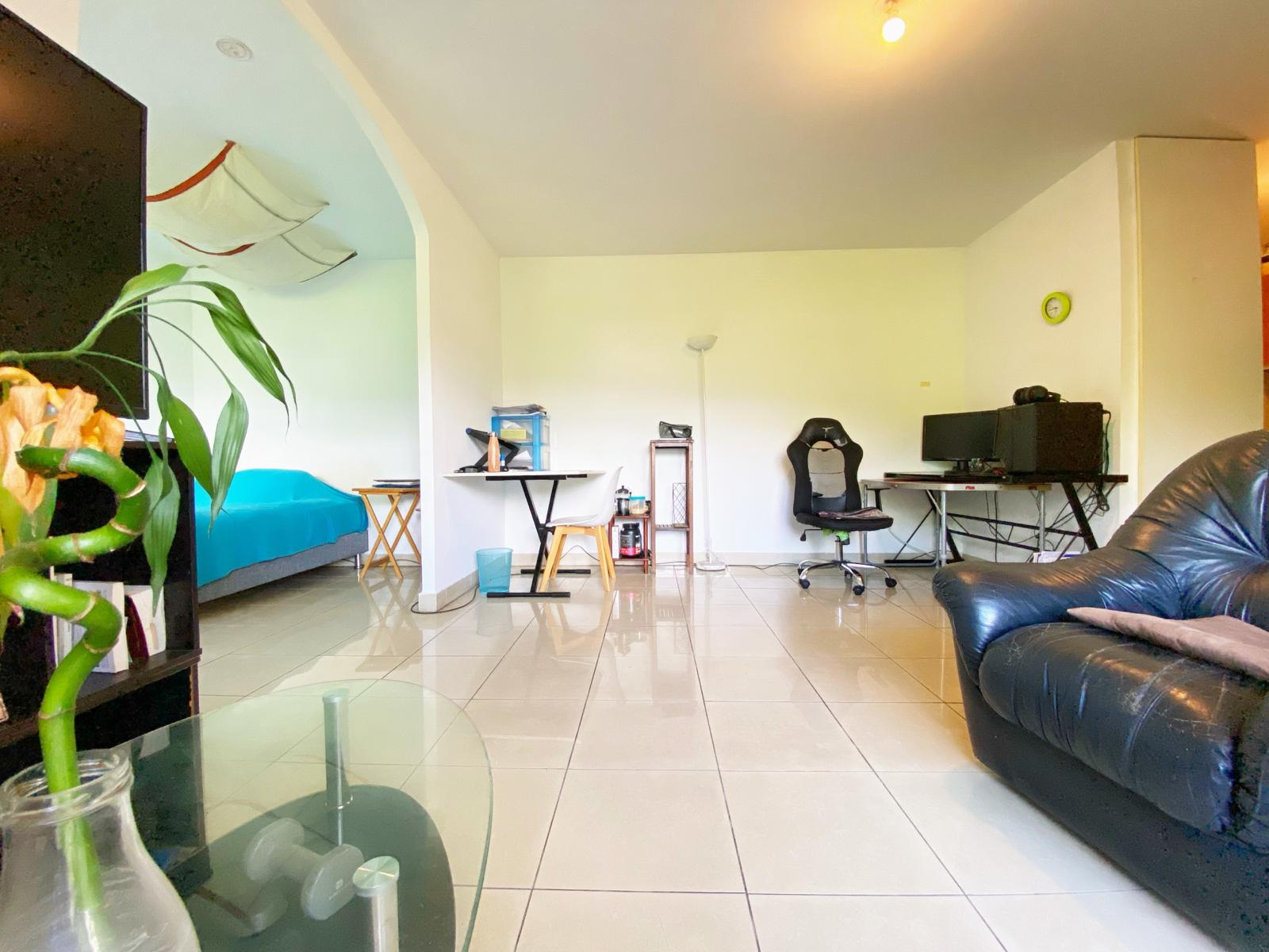 T1bis - T2 loué - Proche CADJEE