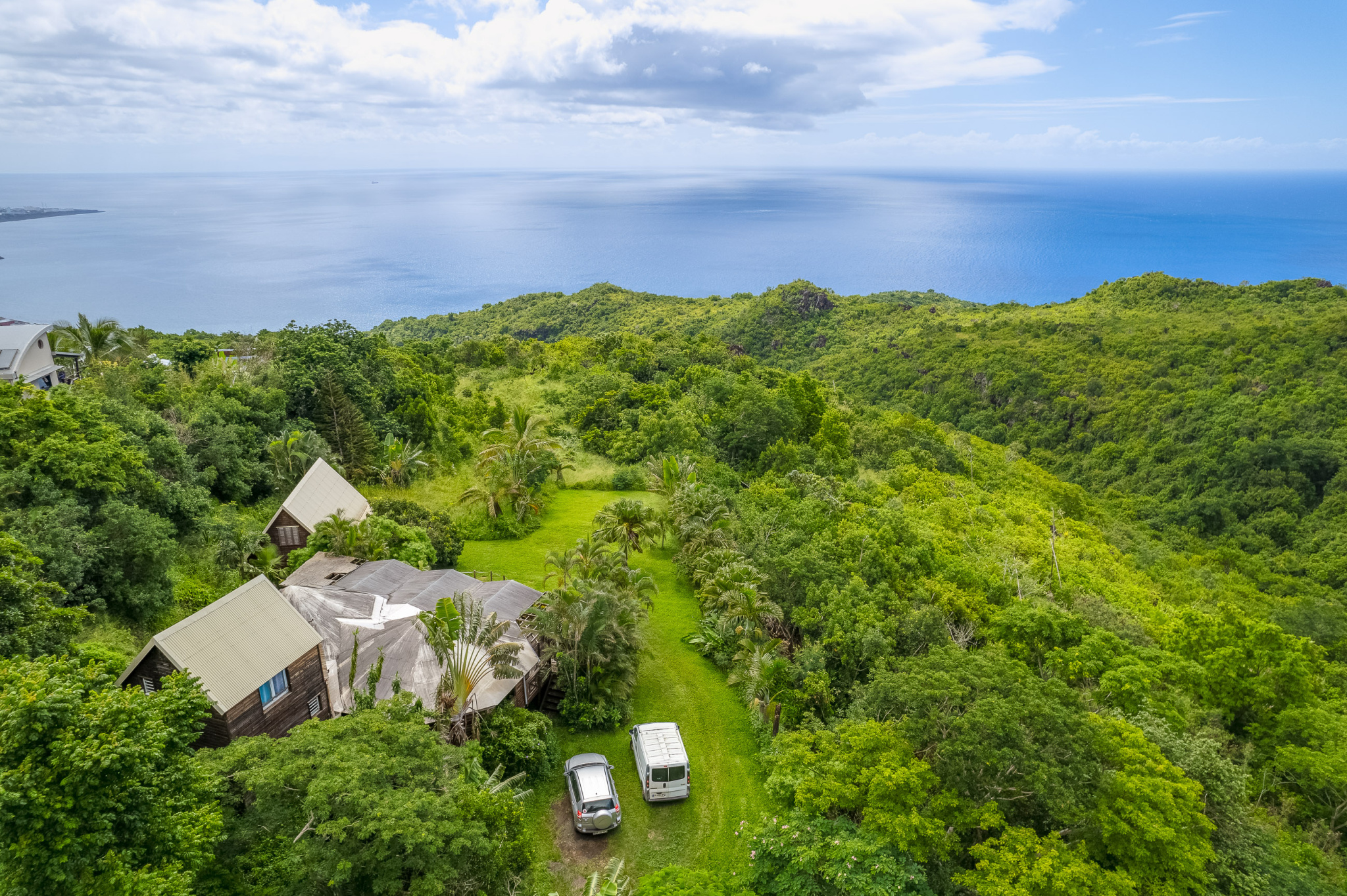 TERRAIN A BATIR 7 800m2 - LA POSSESSION