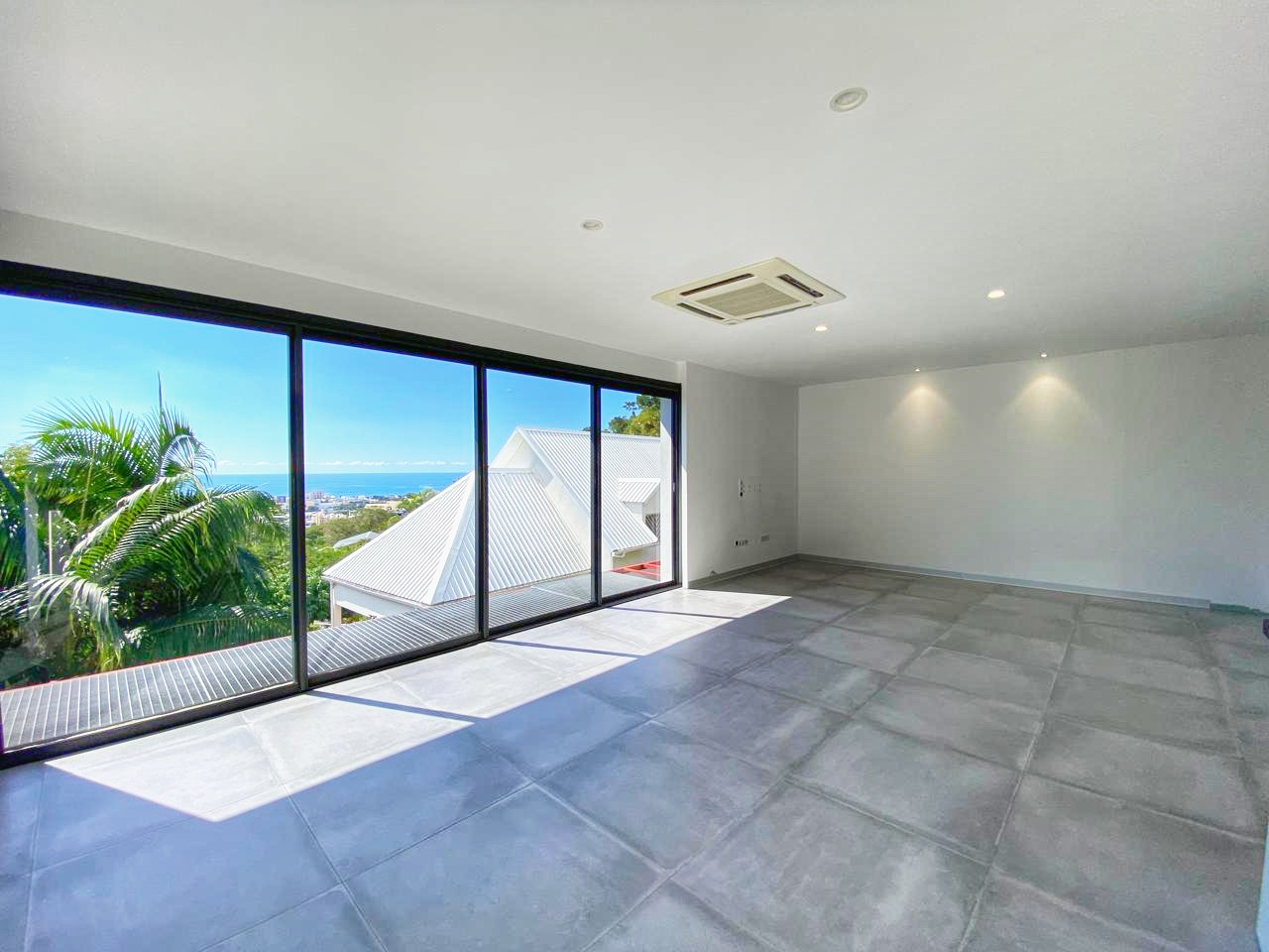 VILLA T4 - Colline des camélias - Vue mer - EXCLU