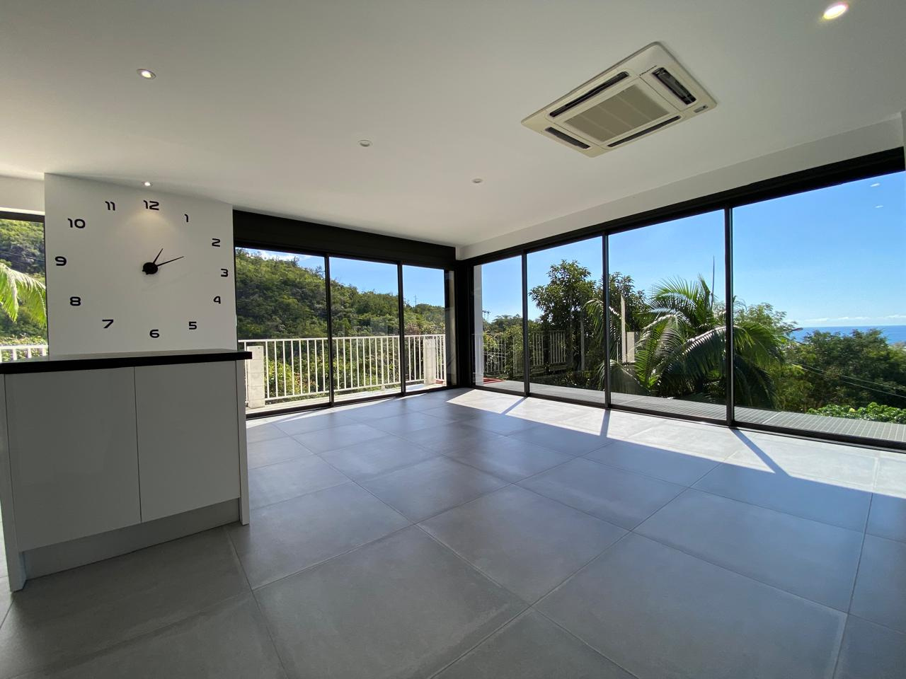 VILLA T4 - Colline des camélias - Vue mer - EXCLU