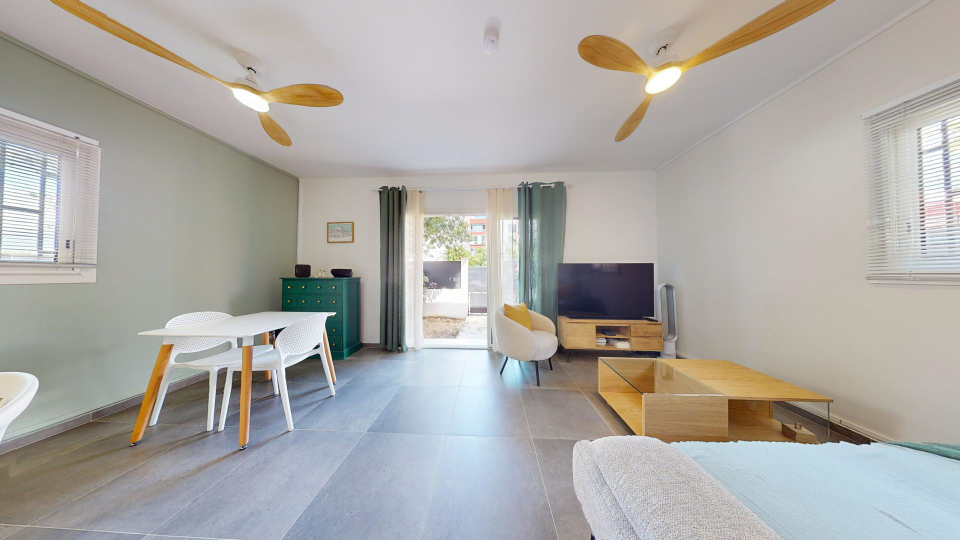 SAINT DENIS CENTRE VILLE - VILLA T3 65m2