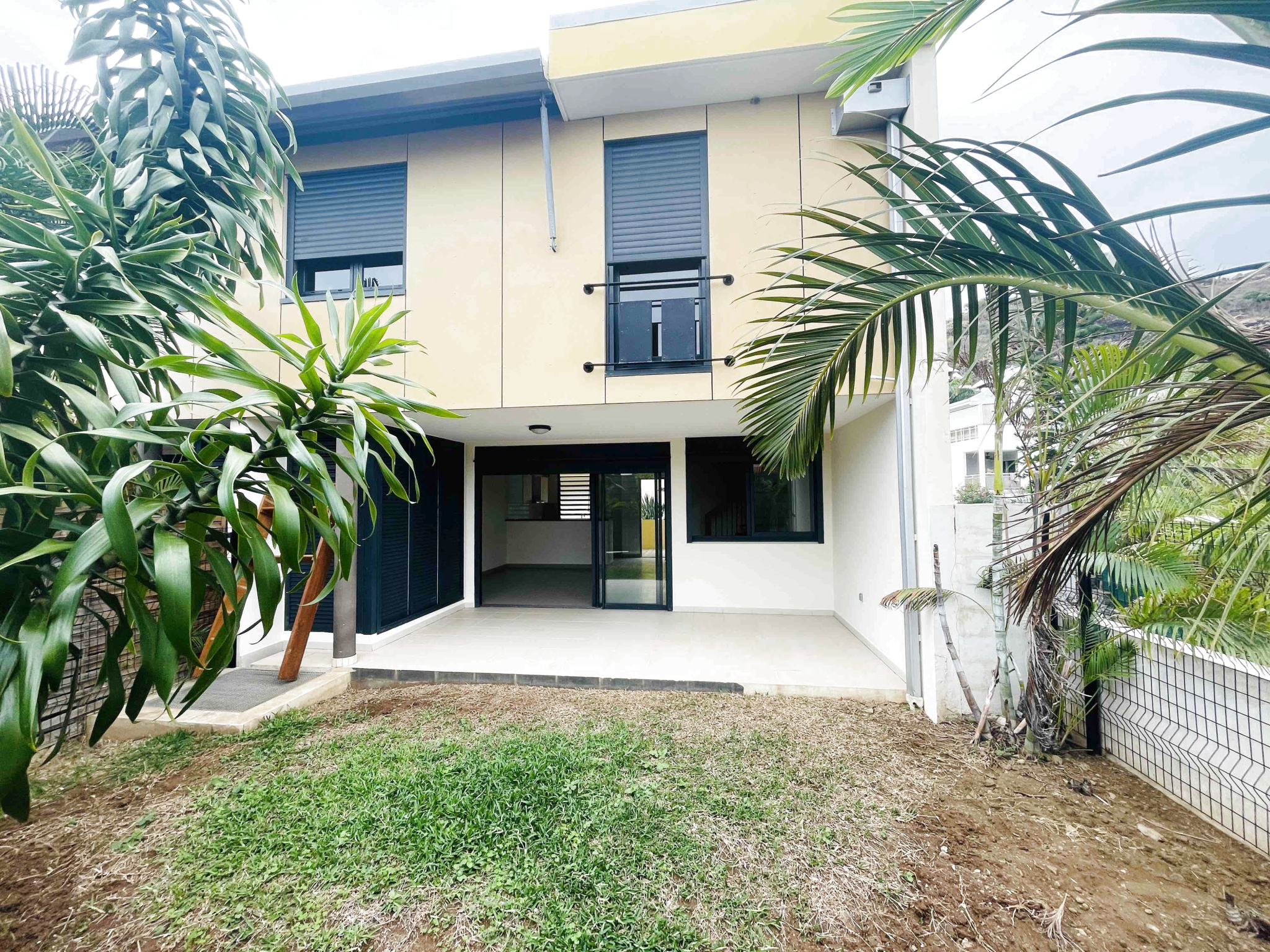 MAISON/APPARTEMENT - CENTRE VILLE SAINT GILLES LES BAINS