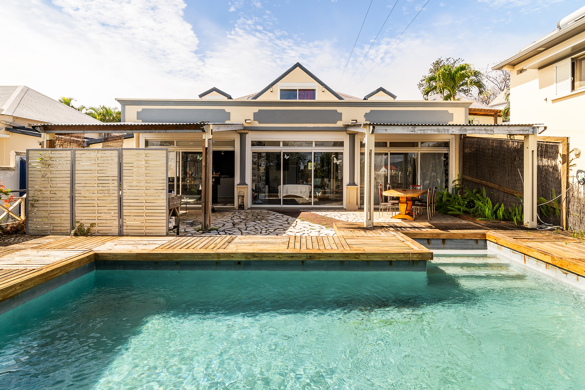 VILLA T7 AVEC PISCINE  - SAINTE MARIE