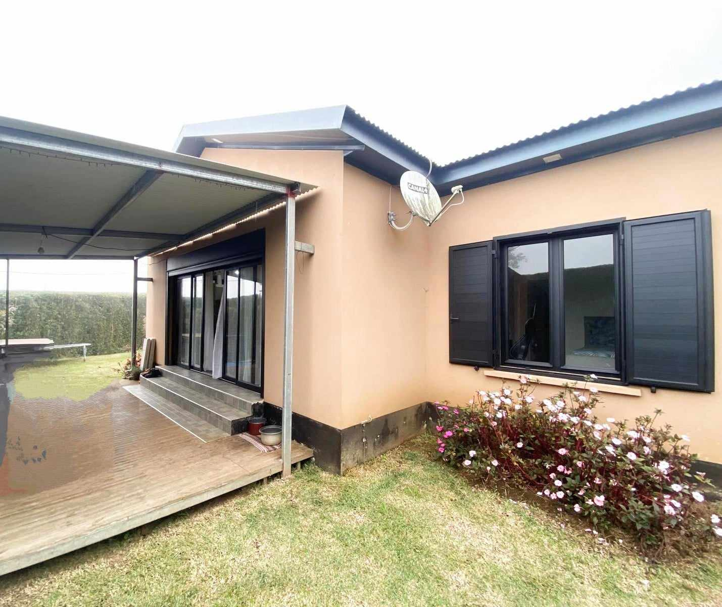 VILLA T5 PLAIN PIED - SAINT DENIS (LE BRÛLÉ)