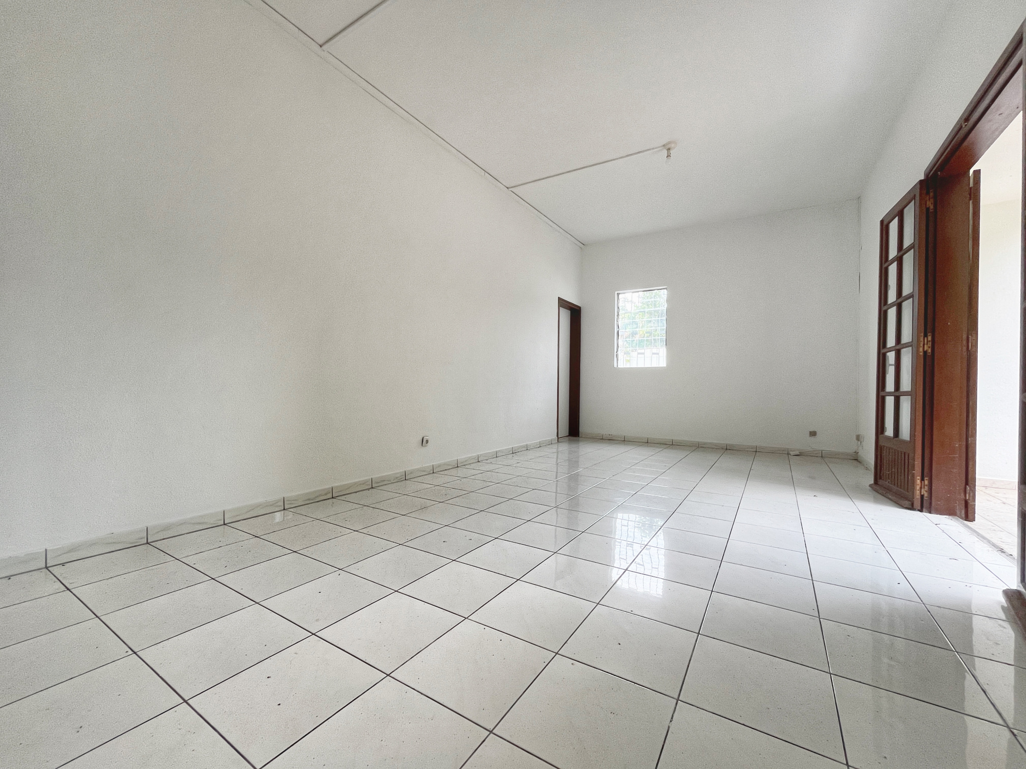 SAINTE MARIE (GRANDE MONTÉE) - MAISON T3 VUE MER ET MONTAGNE (TERRAIN 1 250m2)