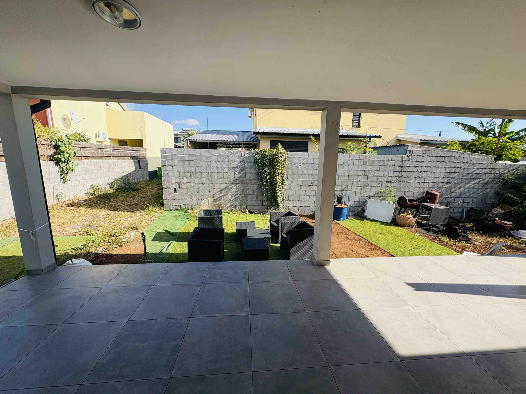 MAISON RECENTE T4 LE PORT (RIVIERE DES GALETS)