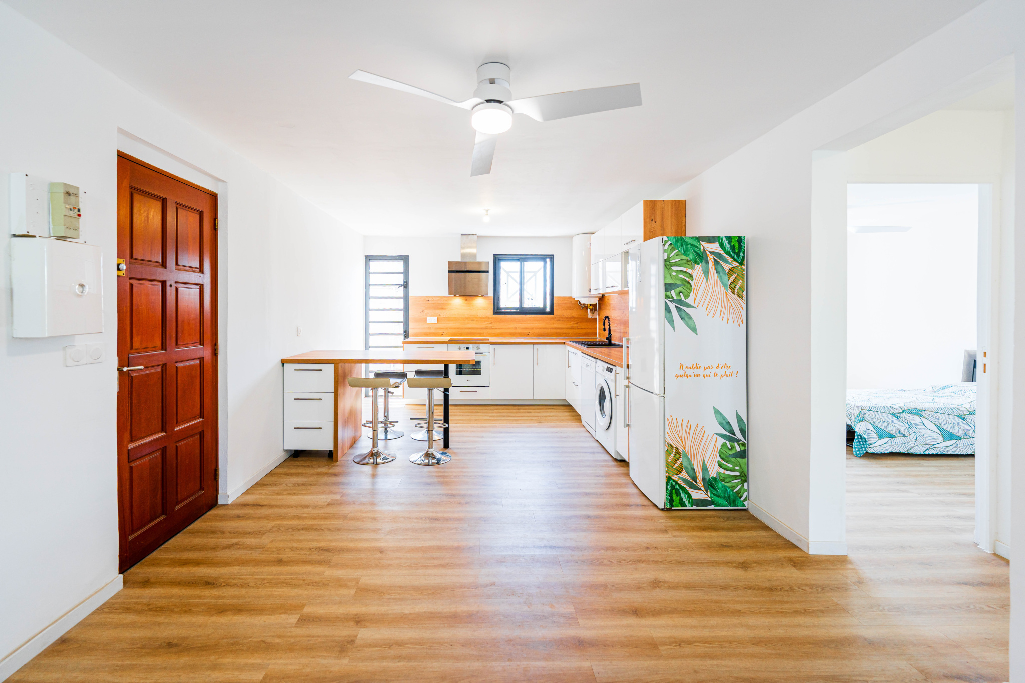 SAINT-DENIS (DEUX CANONS) - APPARTEMENT T3