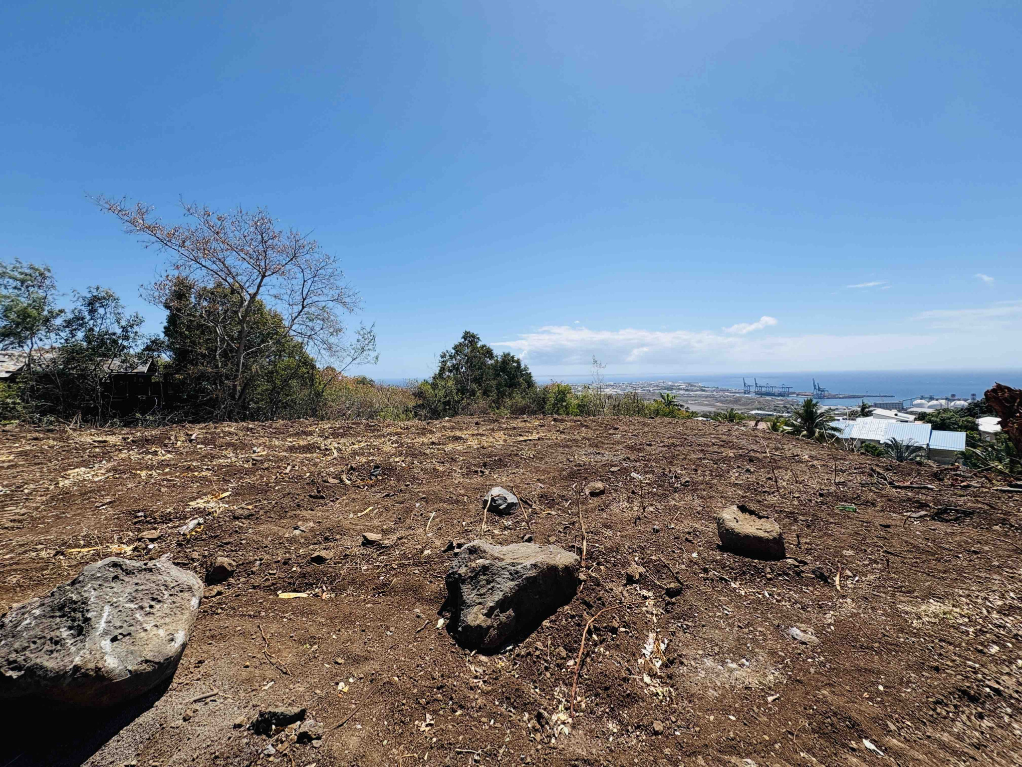 EXCLUSIVITE A LA POSSESSION (BOEUF MORT) -  5 PARCELLES DE TERRAIN À BÂTIR AVEC VUE MER