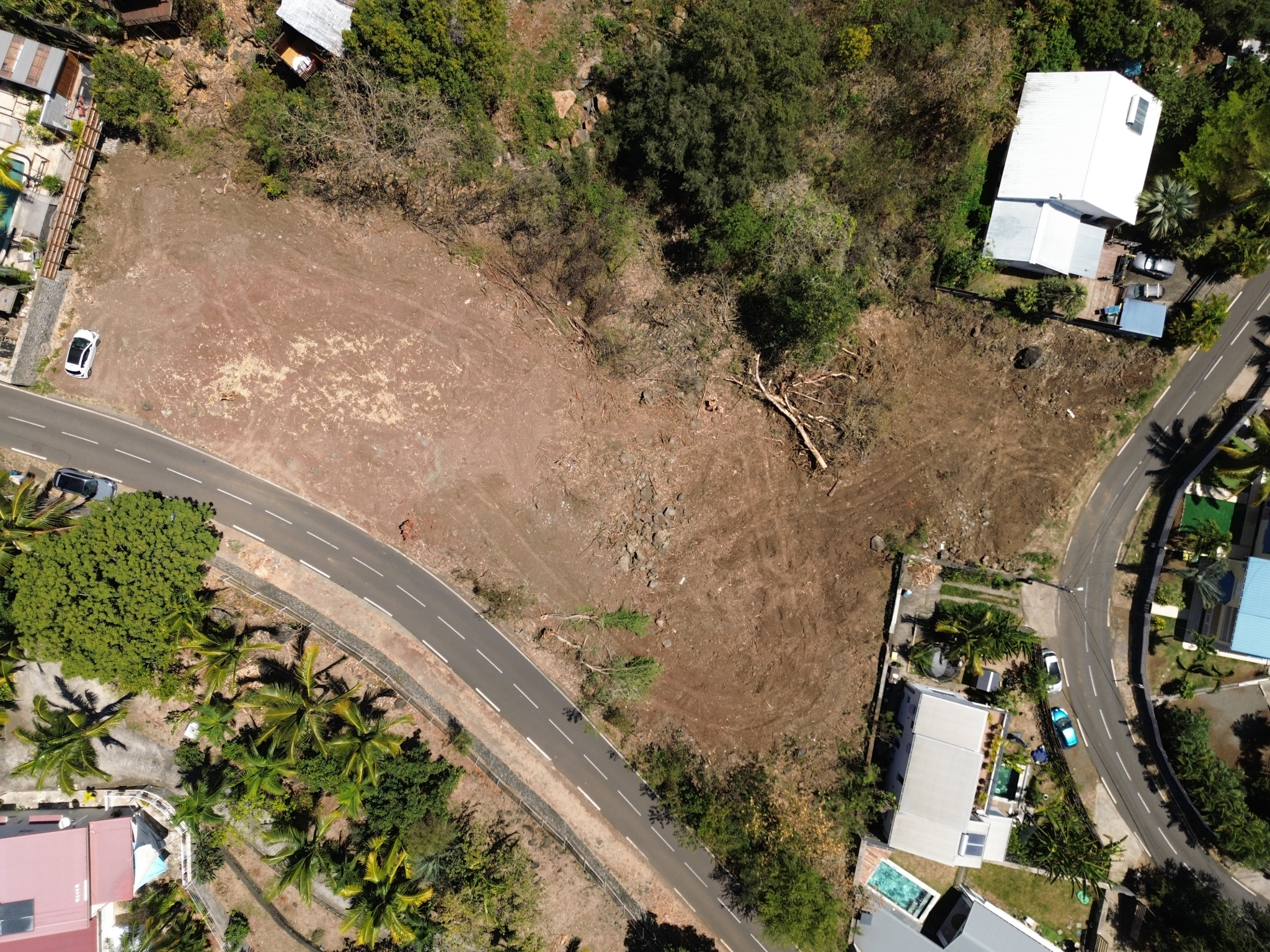 EXCLUSIVITE A LA POSSESSION (BOEUF MORT) -  5 PARCELLES DE TERRAIN