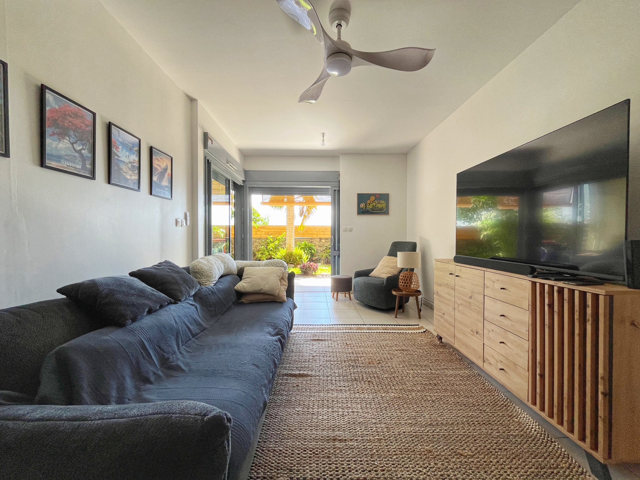 SAINTE MARIE (BEAU SÉJOUR) - APPARTEMENT T3 AVEC JARDIN VUE MER ET MONTAGNE