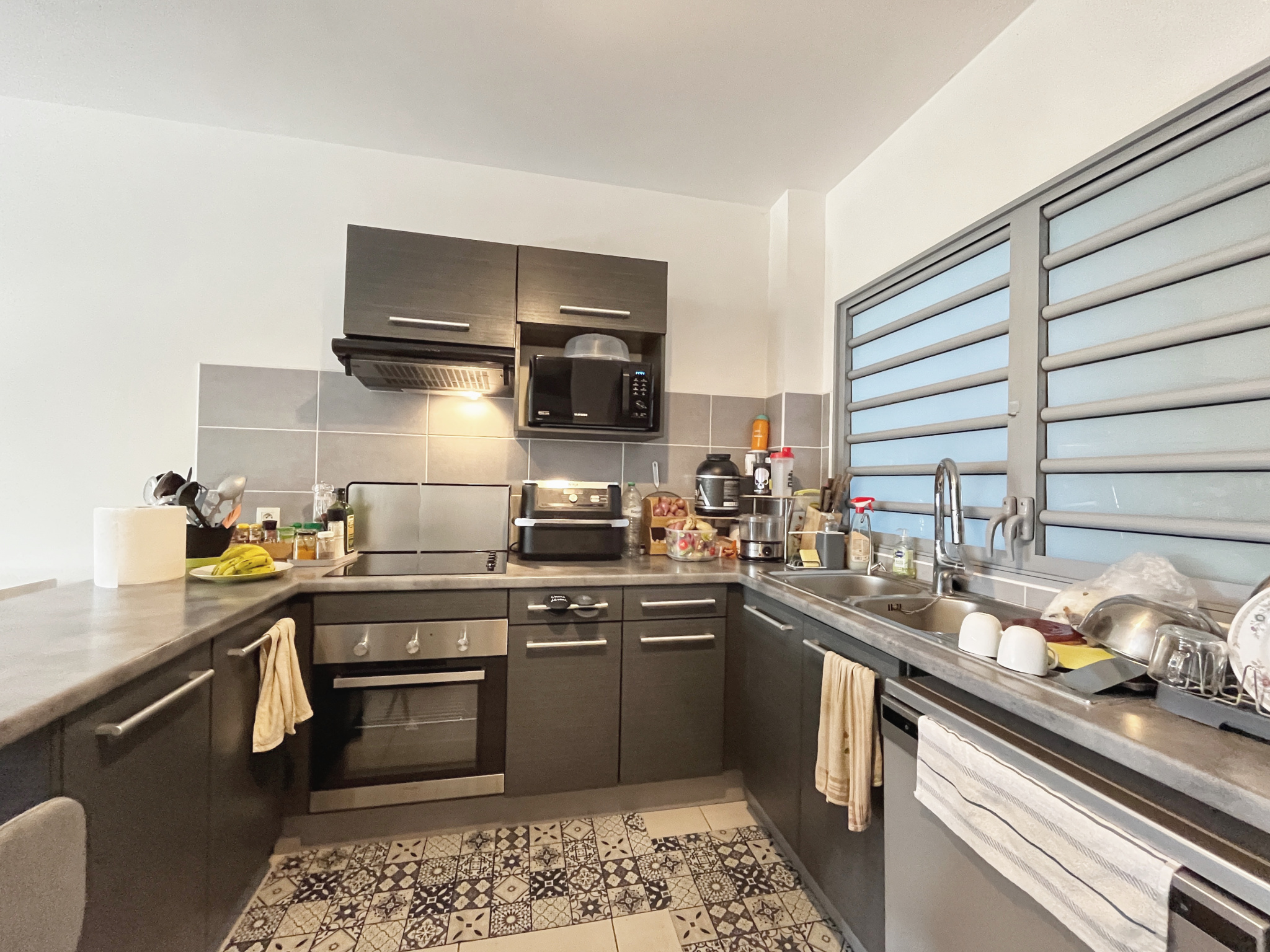 SAINTE MARIE (BEAU SÉJOUR) - APPARTEMENT T3 AVEC JARDIN VUE MER ET MONTAGNE