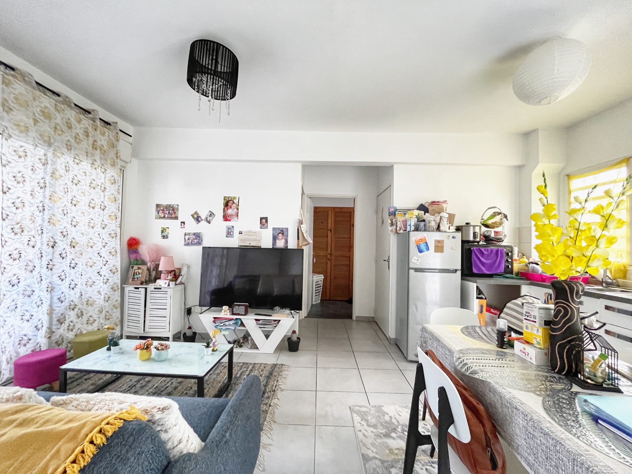 SAINTE CLOTILDE  - APPARTEMENT T2 AVEC 2 JARDINS