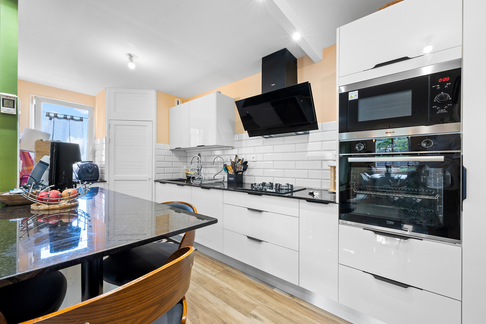 LA POSSESSION (SAINTE-THERESE) - APPARTEMENT RENOVÉ T4 EN DUPLEX