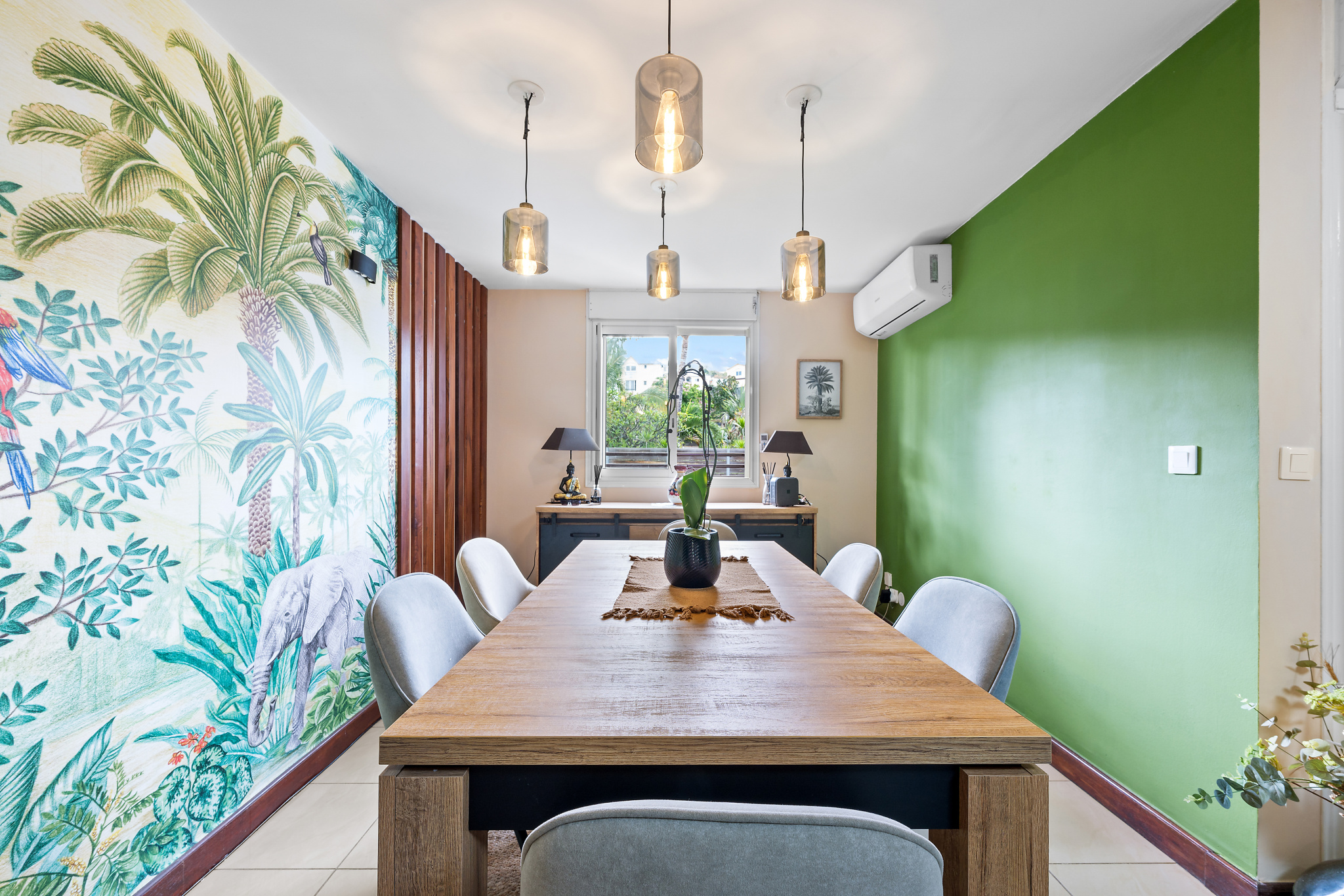 LA POSSESSION (SAINTE-THERESE) - APPARTEMENT RENOVÉ T4 EN DUPLEX