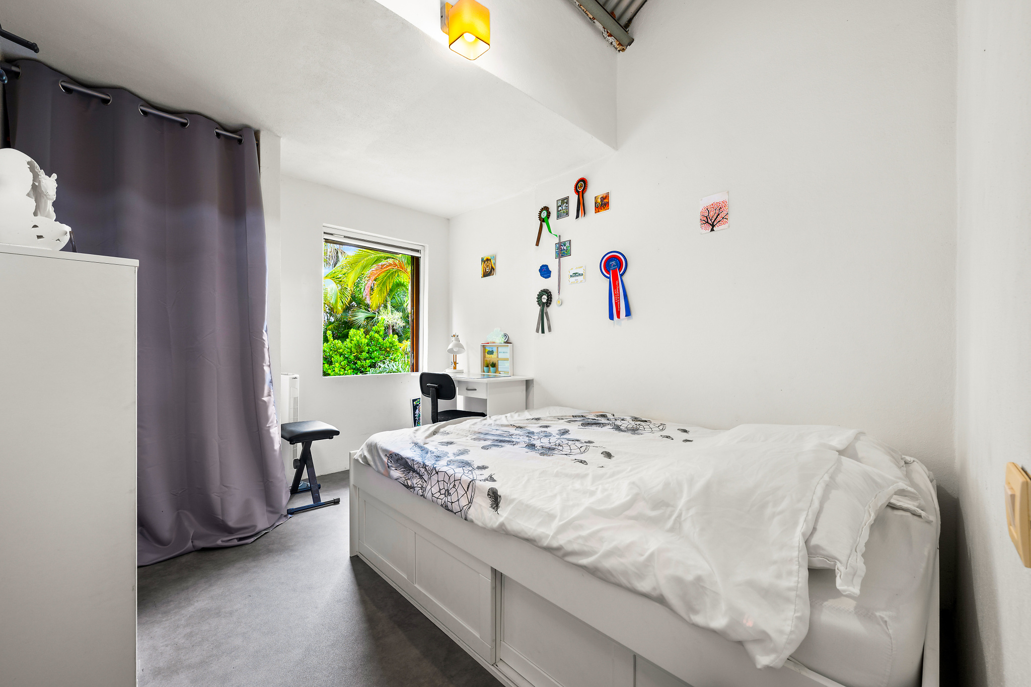 STE MARIE (BEAUSEJOUR/BOIS ROUGE) - MAISON D'ARCHITECTE T4/5 PLAIN-PIED AVEC PISCINE