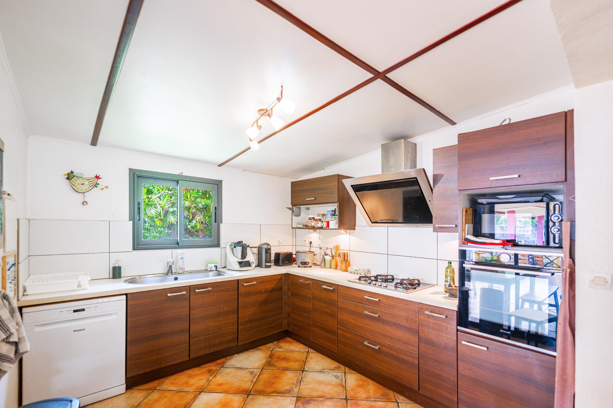 EXCLUSIVITE MAISON T5 AVEC GARAGE DANS LES BAS DE LA POSSESSION