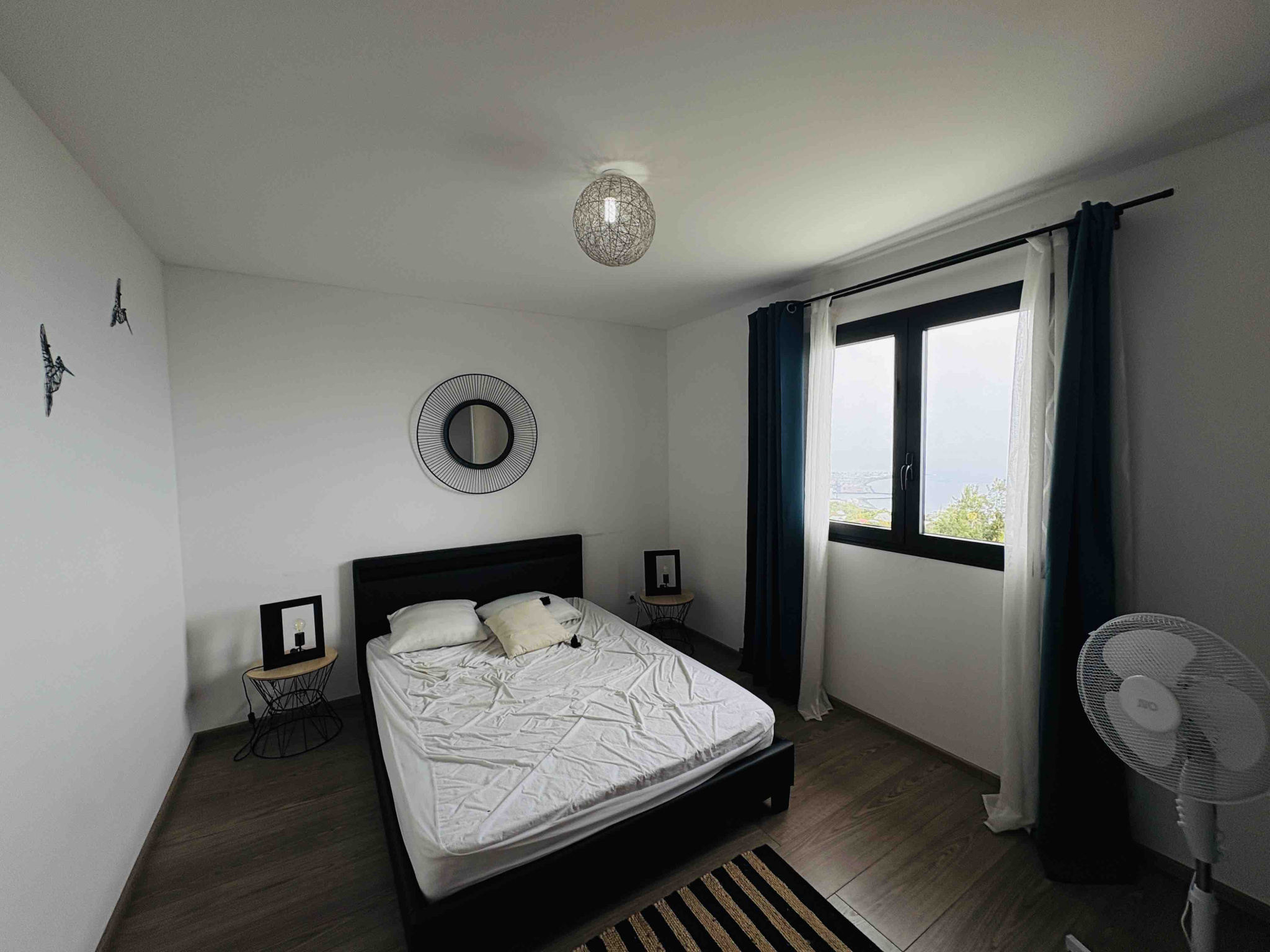 MAISON T4 117 m2 AVEC PISCINE A LA POSSESSION (QUARTIER RAVINE A MALHEUR)