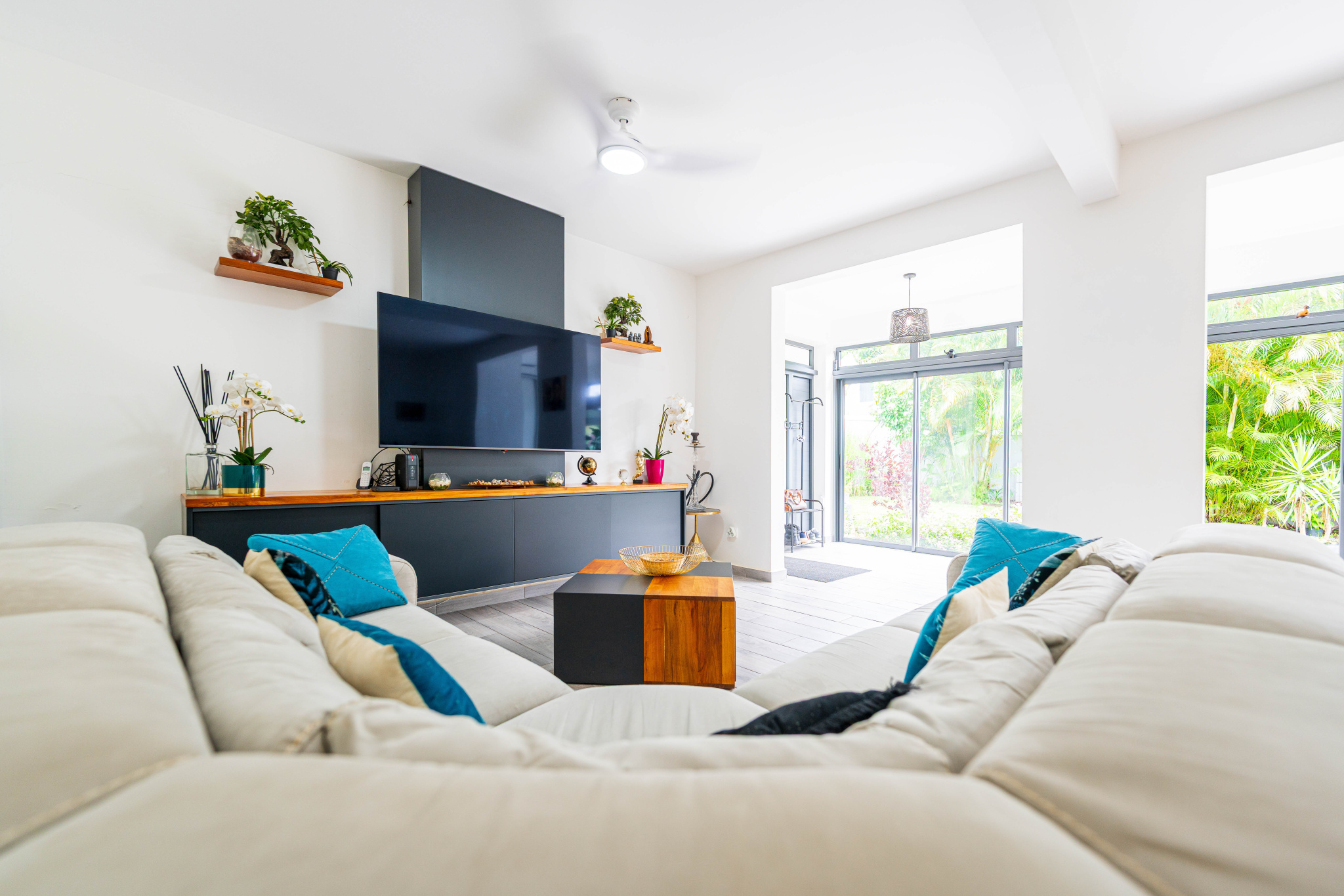 SAINT JOSEPH - MAGNIFIQUE VILLA 126 m2 AVEC PISCINE TERRAIN 1 066 m2