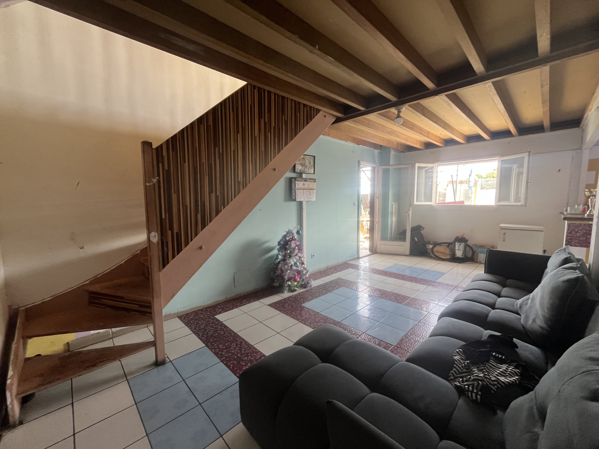 LA POSSESSION (RIVIERE DES GALETS) - MAISON 5 PIECES 95m2