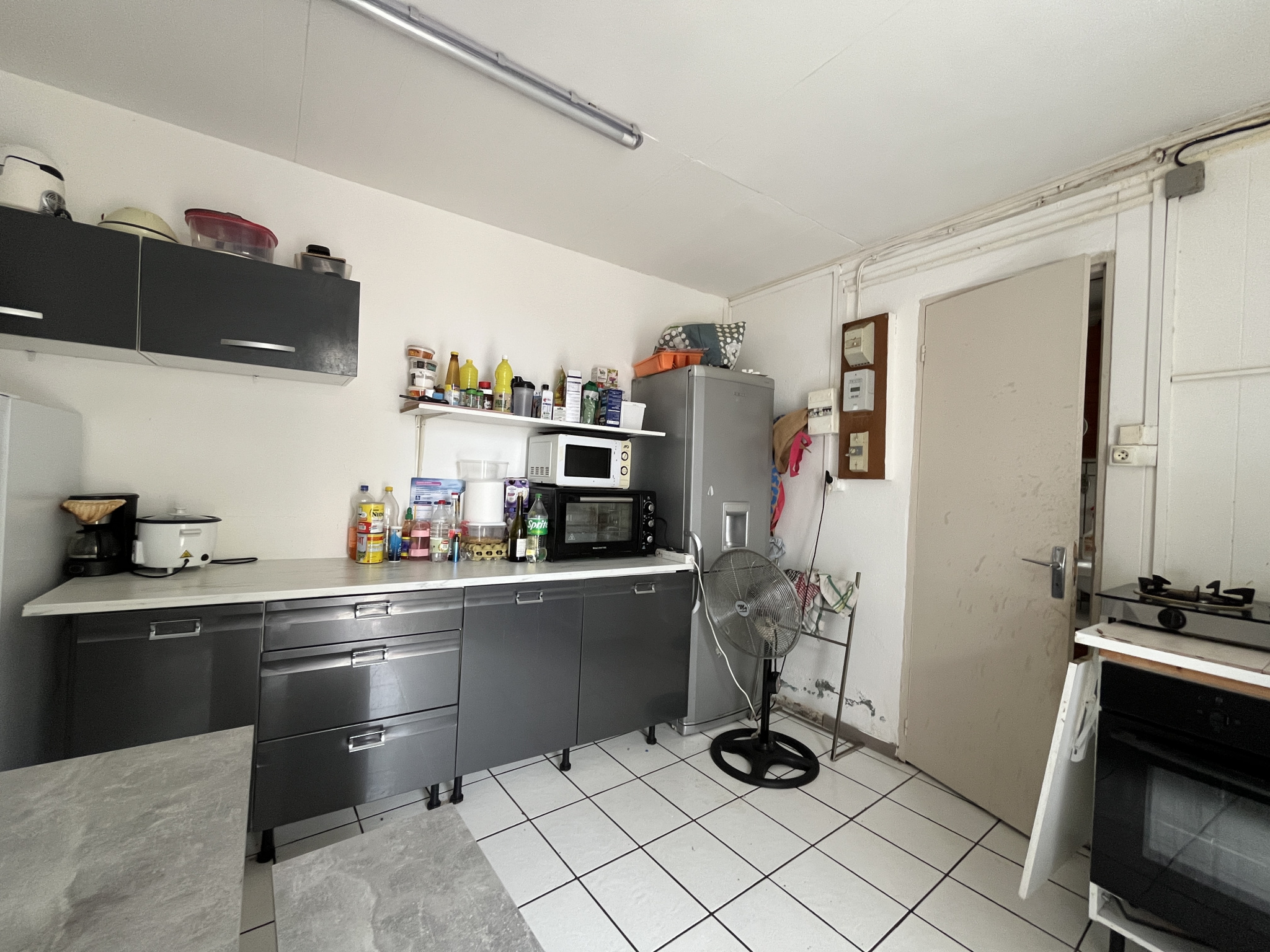 SAINT-DENIS - MAISON PROCHE CHU LOUEE