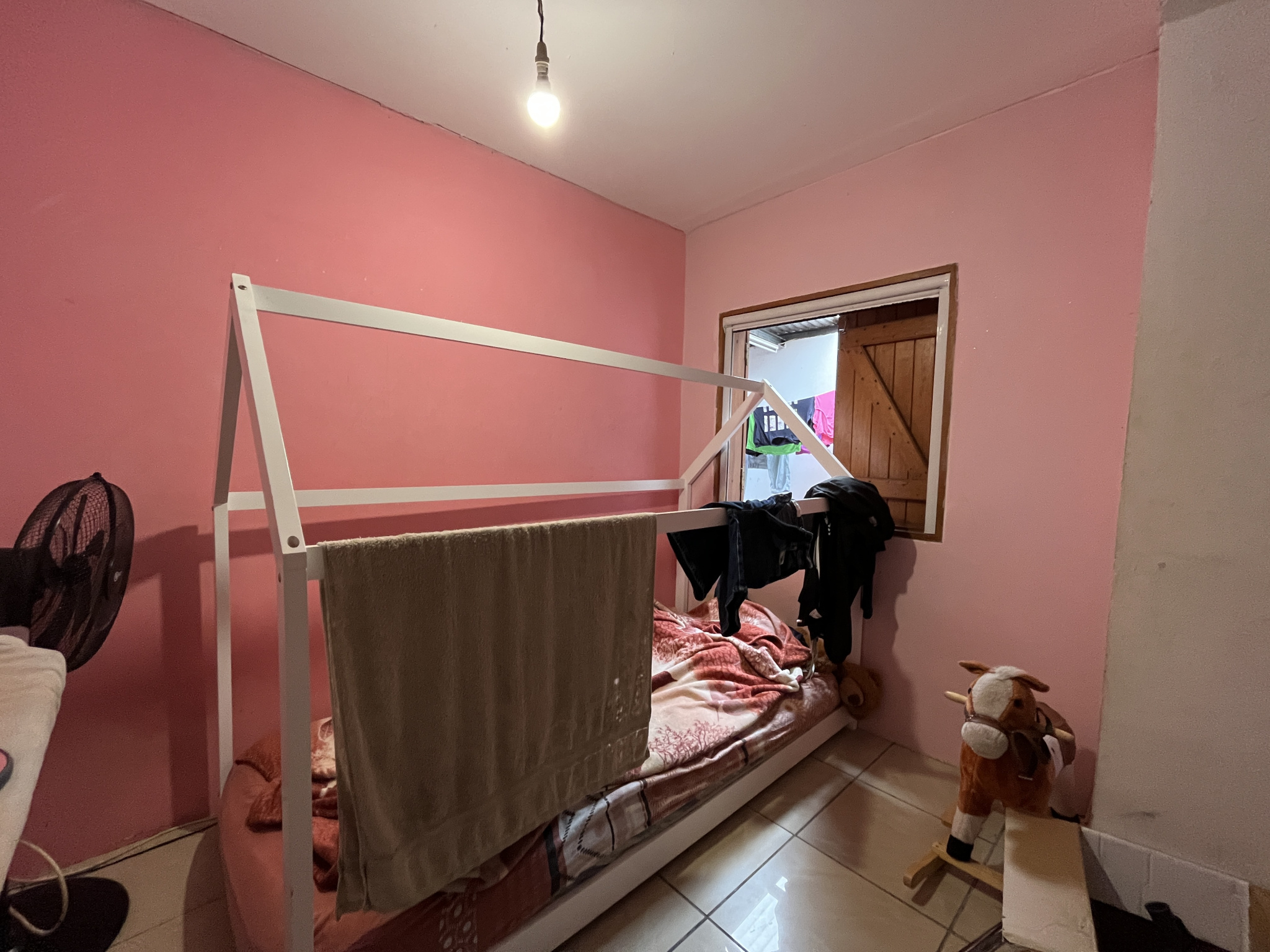 SAINT DENIS (BELLEPIERRE) - Maison - A deux pas du CHU - Louée