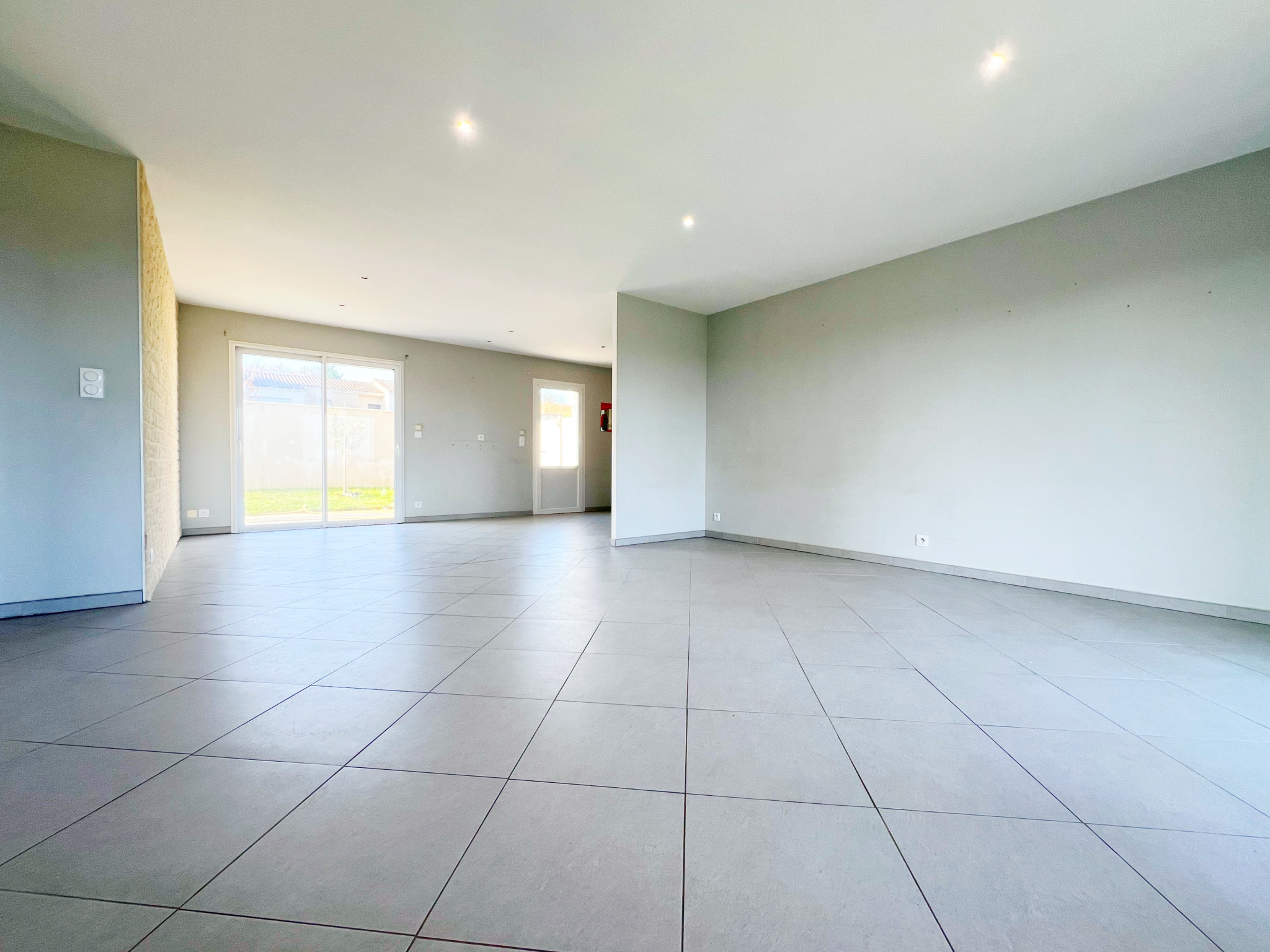 BESSINES - MAISON F4 PLAIN-PIED