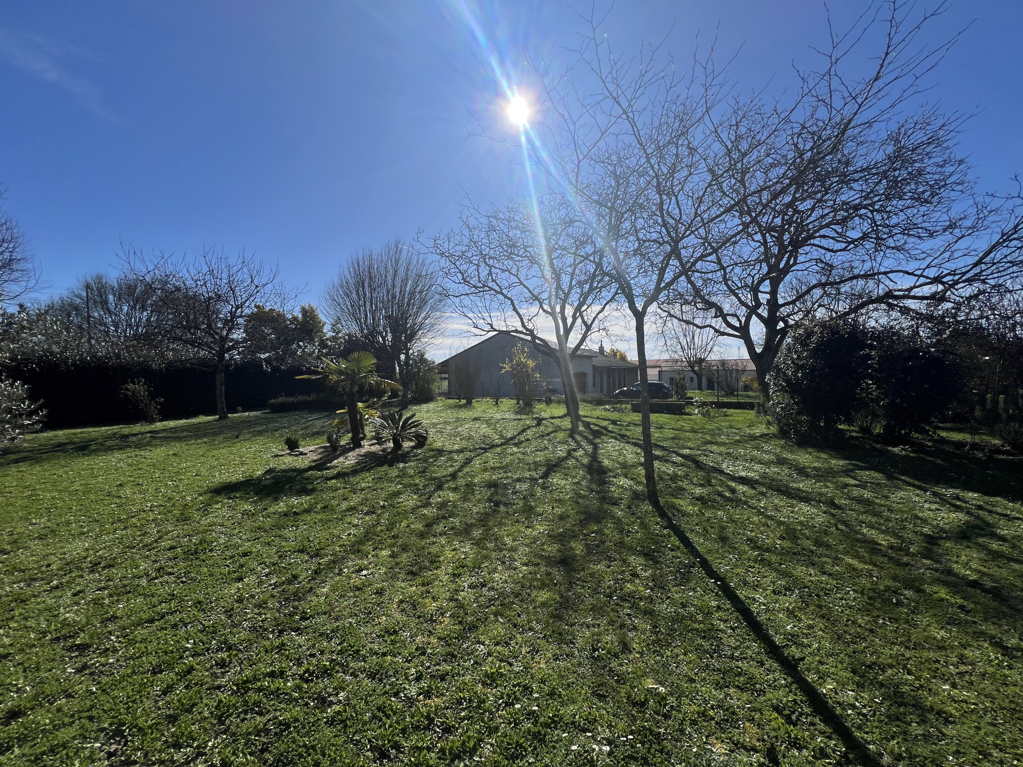 VOUILLÉ (LA RIVIÈRE) - TERRAIN 590m2