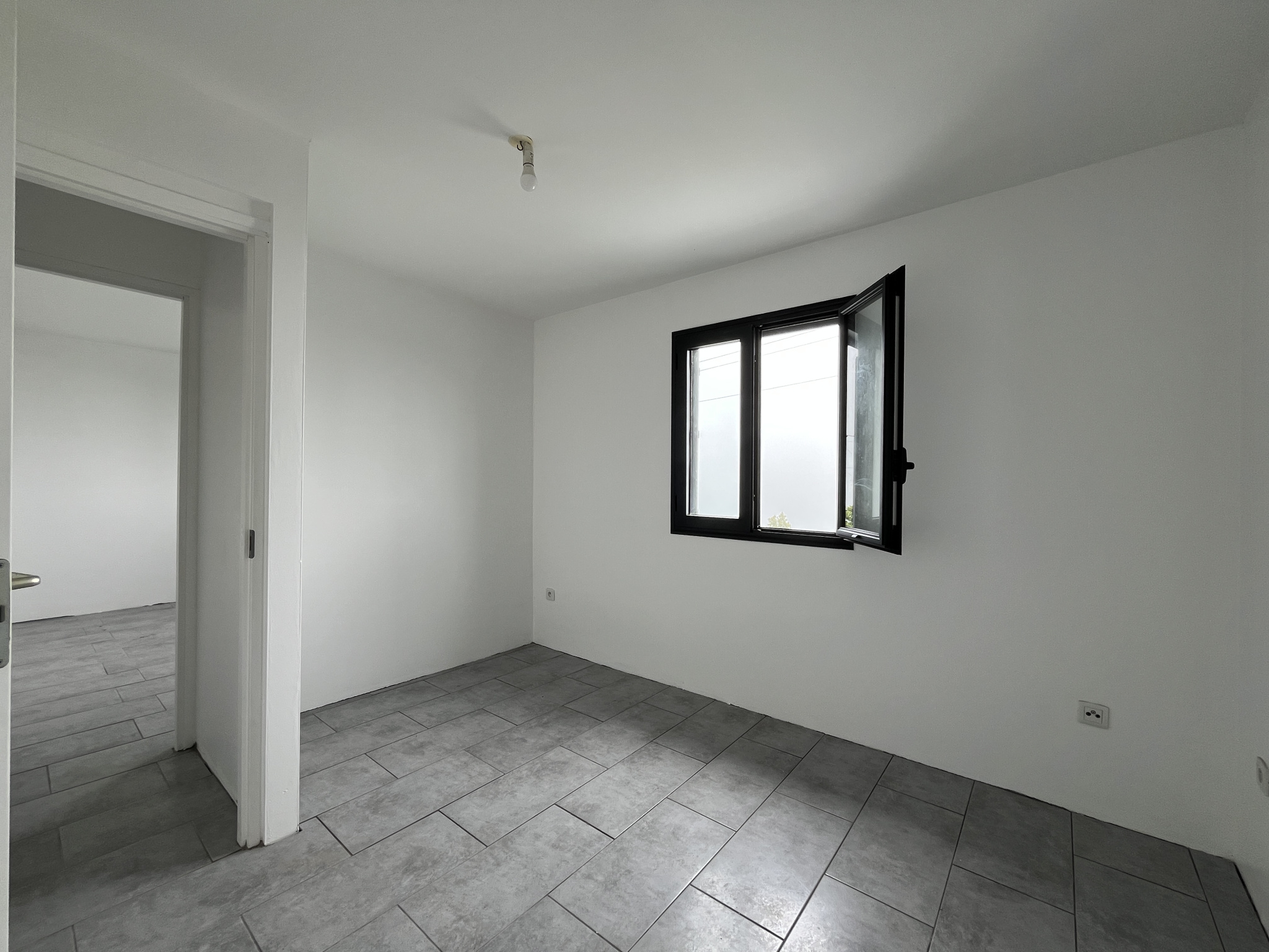 LA PLAINE DES CAFRES - MAISON T5 RÉCENTE (2019)