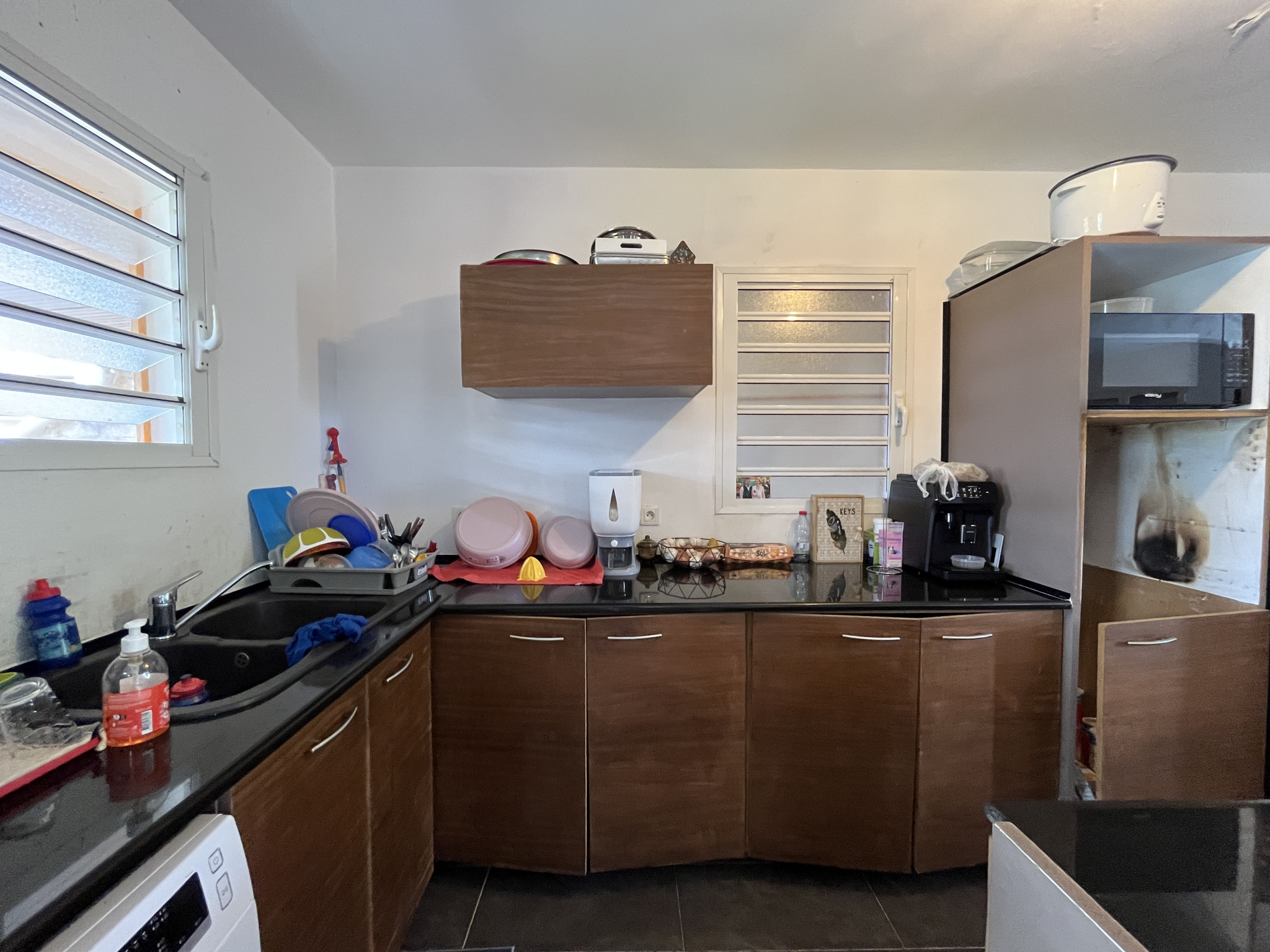 SAINT BENOIT (BRAS MADELEINE) - MAISON T4 LIBRE